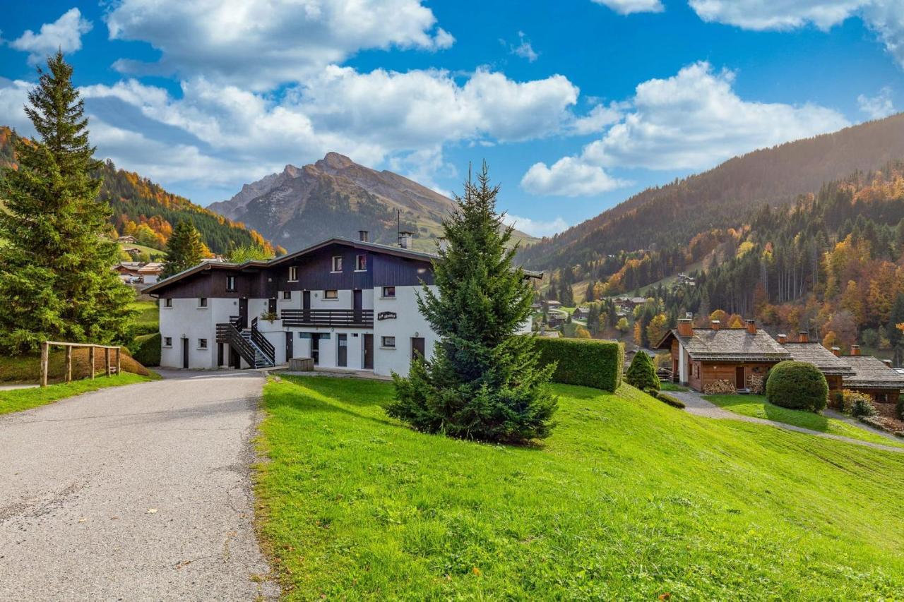 Apartment With Balcony Close To The Slopes La Clusaz Eksteriør billede